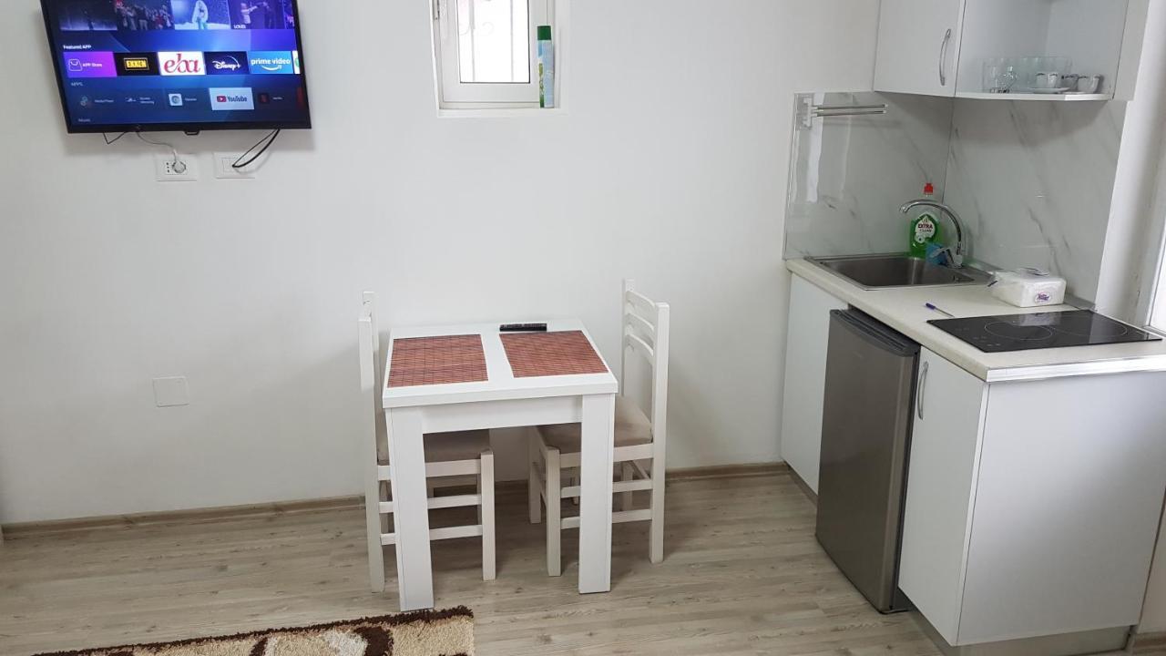 Klent Studio Apartment Pogradec Zewnętrze zdjęcie