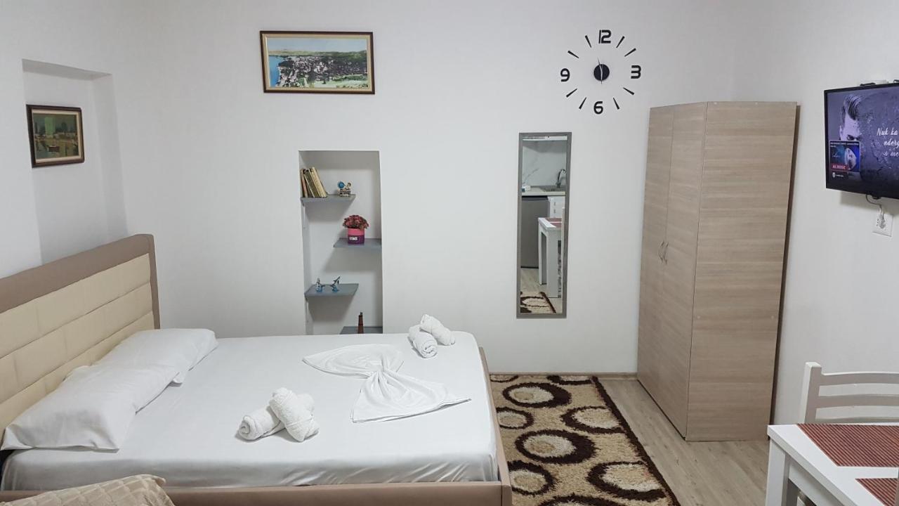 Klent Studio Apartment Pogradec Zewnętrze zdjęcie